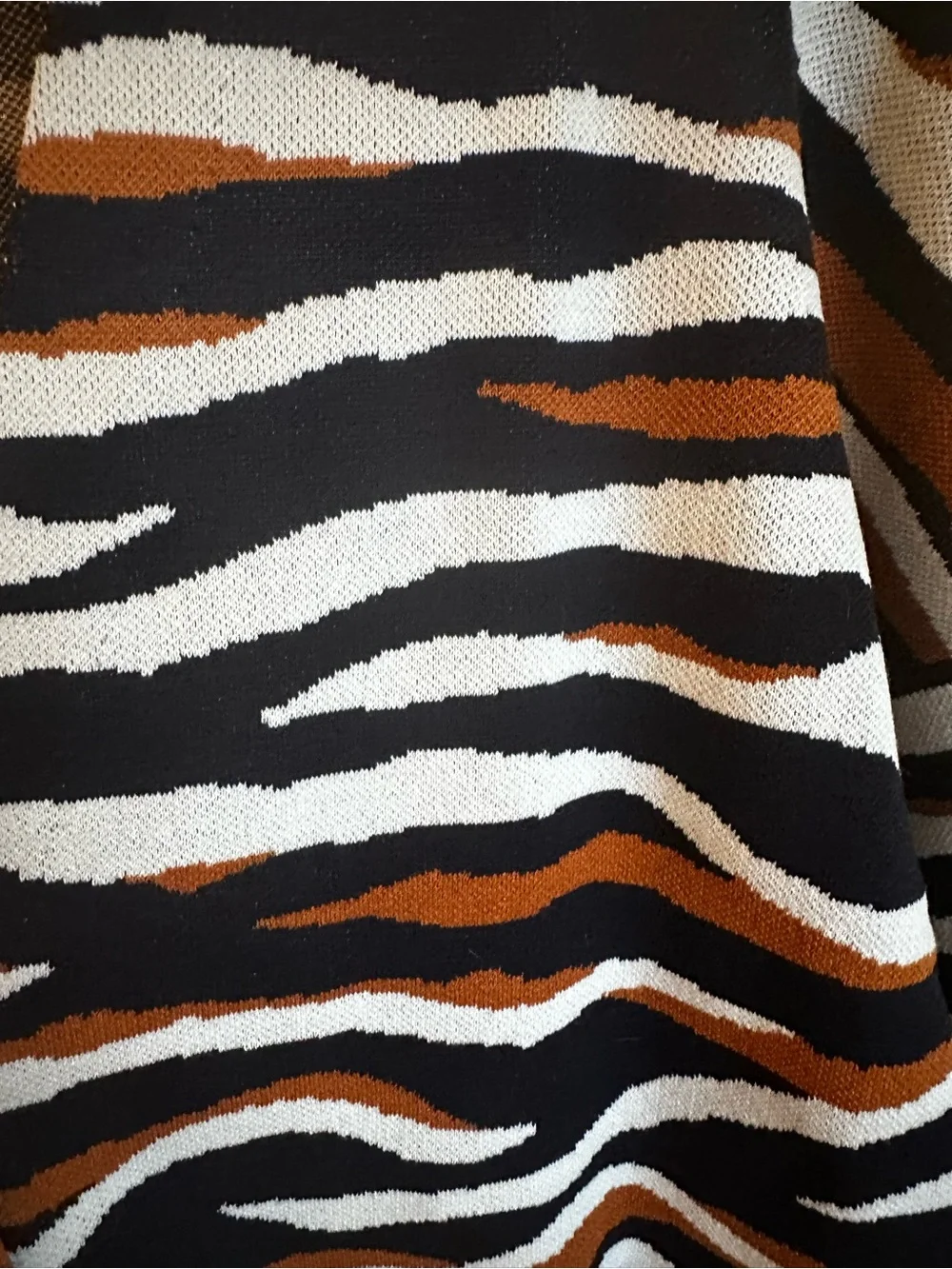 Ann Taylor Navy White Brown Zebra-Print Cropped Cardigan - Picture 6 of 7